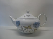 WEDGWOOD ICE ROSE 1 1/2 Pint Teapot Tea Pot in VGC