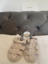 Baby’s Flat beige Sandals size 9-12 months BNWT