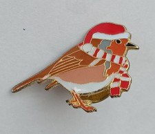 Christmas Robin Winter Theme Enamel Lapel Pin Badge.    PB7-1317