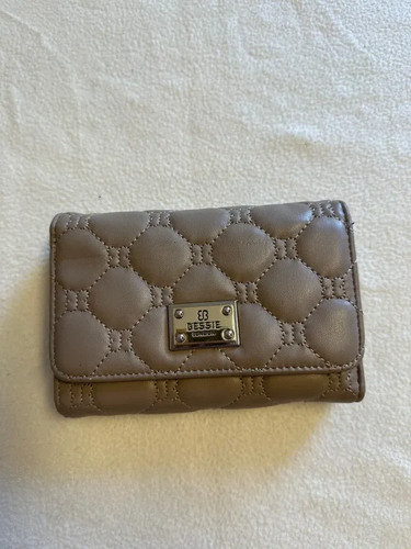Bessie taupe beige faux