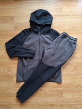 Nike tech fleece tracksuit