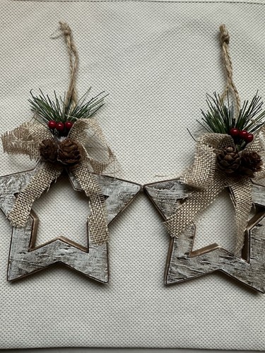 Pair wooden star - of,