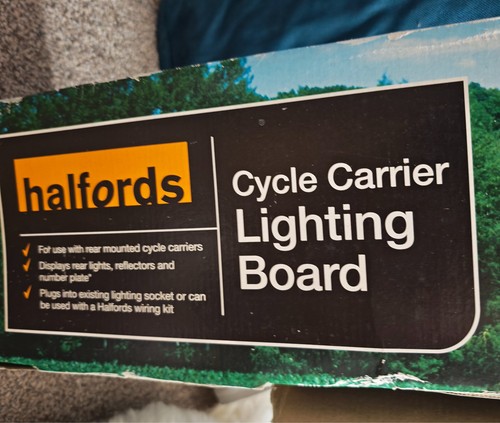 Halfords cycle carrier - halfords,