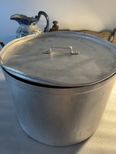 Long life 34 Litre /30 Pint Cooking Pan