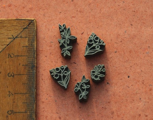 Brass ornament bookbinding - 5x,