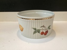 ROYAL WORCESTER EVESHAM DISH