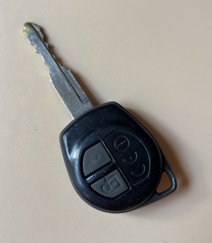 Genuine suzuki button remote - 2,