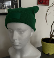 BEANIE HAT  ~~  GREEN COLOUR