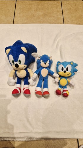 Sonic the hedgehog plush toy - sonic,