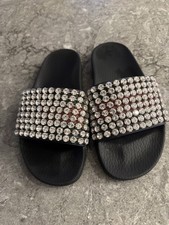 Gucci 100% Authentic Sliders