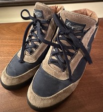 vintage vasque hiking boots