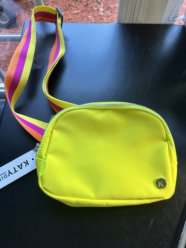 Katydid belt waist crossbody - katydid,