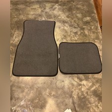 NWOT, car mats 4 pieces