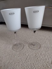 Set of 2 White Wine Glasses