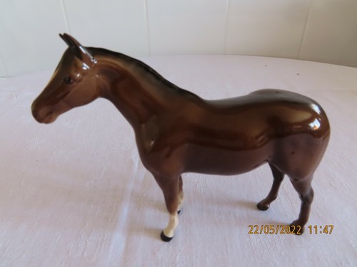 Beswick brown horse - brown,