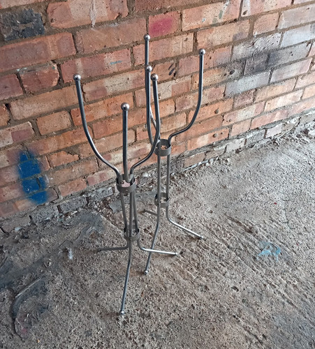 Freestanding metal wine - metal,