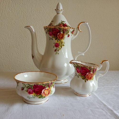 Royal albert old - old, roses