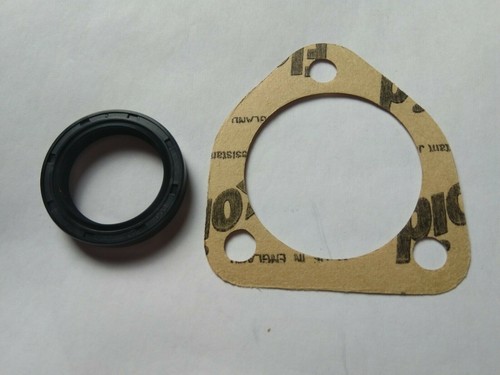 Rear hub oil seal - oil, &