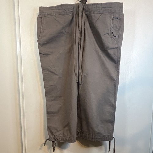 Old navy men - old,
