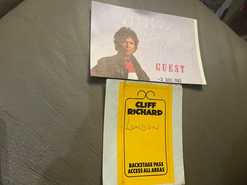 Cliff richard unused pass - richard,