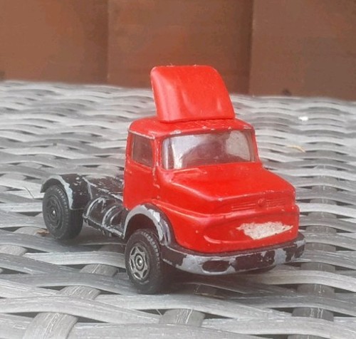 Corgi toys mercedes benz - corgi,