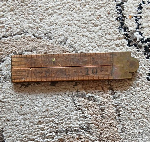 Wooden folding meter stick - meter,