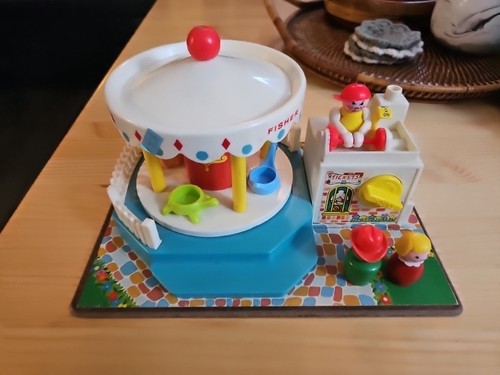 Fisher price play family merry - fisher,