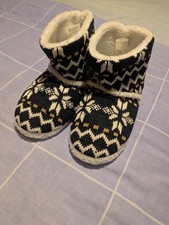 Scandinavian Booties Womens