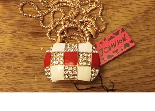 Hand bag necklaces betsey - necklaces,