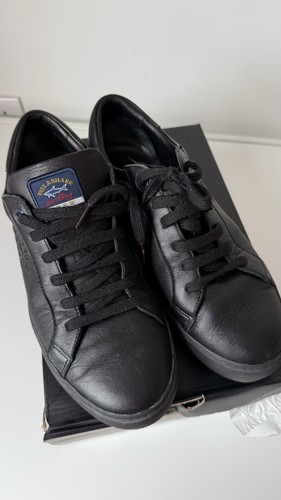 Paul and shark leather - shark, balena