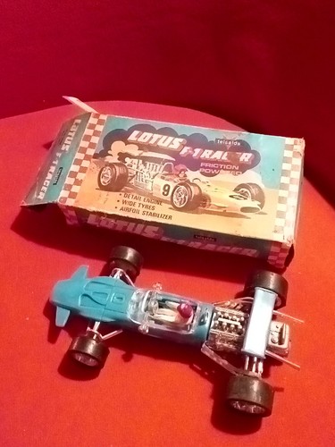 Vintage plastic 1970 lotus - vintage, 1970's