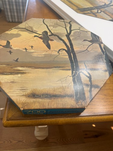 Vintage milton bradley devon - milton,
