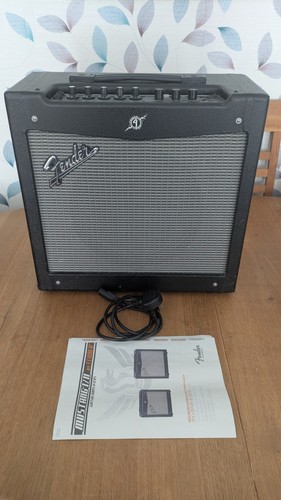 Fender mustang digital - fender,