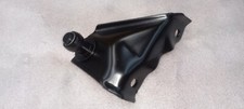 Z-bar Hinge Bracket For A 302-