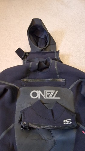 Neill mutant hood - ,