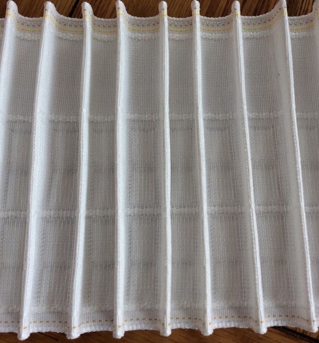 Woven pocket pencil pleat - woven,