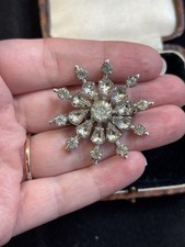 Vintage Starburst Brooch Clear