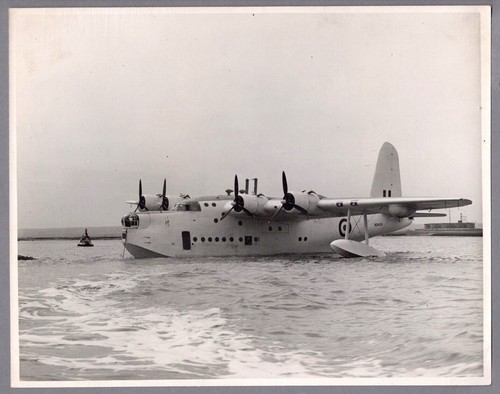 Short sunderland flying - short,