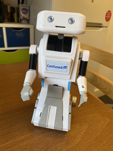 2015 br14n confused com robot - 2015., confused.com