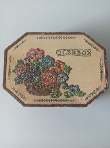 Antique vintage workbox - antique,