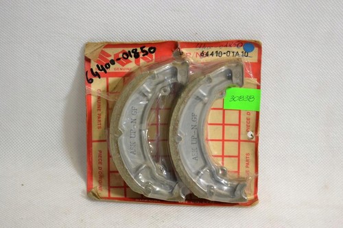 Suzuki 64400 01850 brake shoes - suzuki, 64400-01850