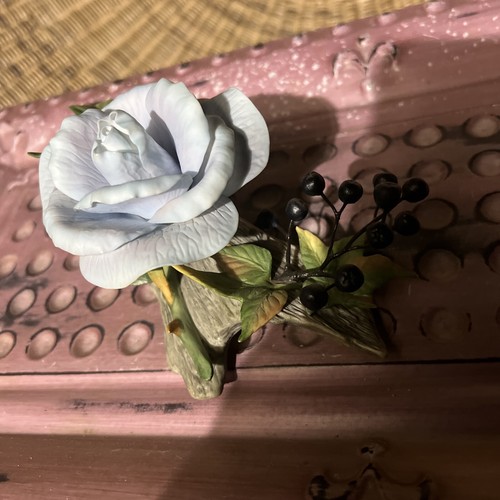 Boehm porcelain blue moon rose - blue,