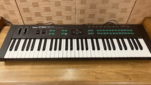 Yamaha dx27 key fm - 61-key,