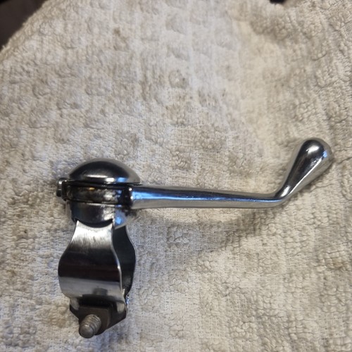 Throttle lever for carburettor - for,