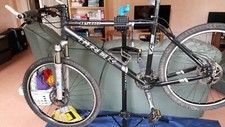 TREK MOUNTAIN BIKE 8500