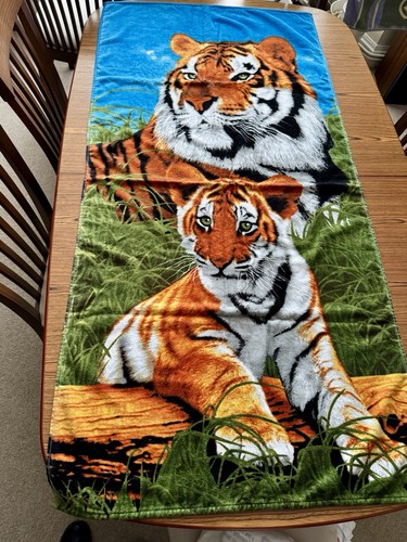 Restmor tiger print - bath, towel