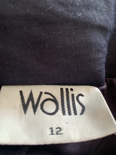 Wallis size black skirt - black, new