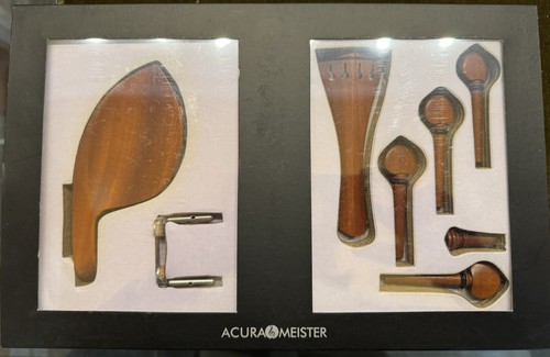 Beautiful boxwood tailpiece - boxwood,