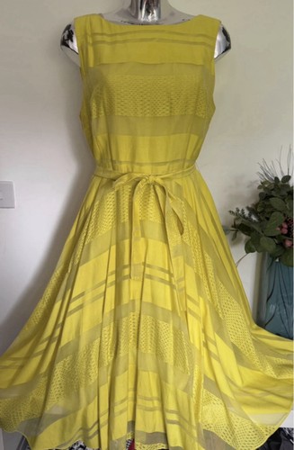 Beautiful vibrant yellow fit - yellow,
