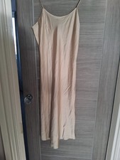 Victoria Secretv silky Fabris